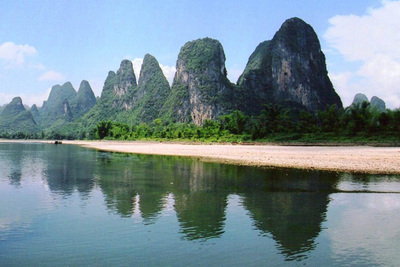 桂林阳朔漓江双飞6日游